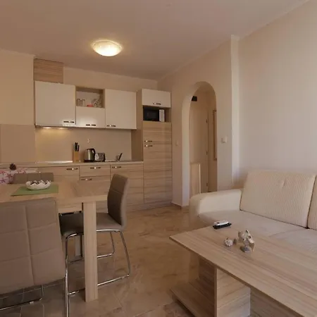 Anastasia Palace 1bedroom Apart Fr *